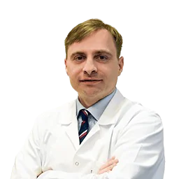 dr n. med. dr n. hum. Maciej Mrówka